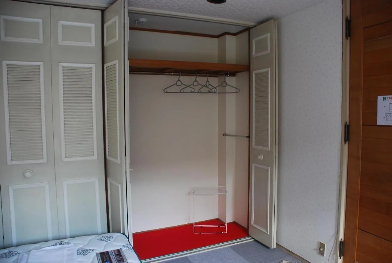 Tiny Guesthouse Umekoji 梅小路 Kyoto 2*,  Japon