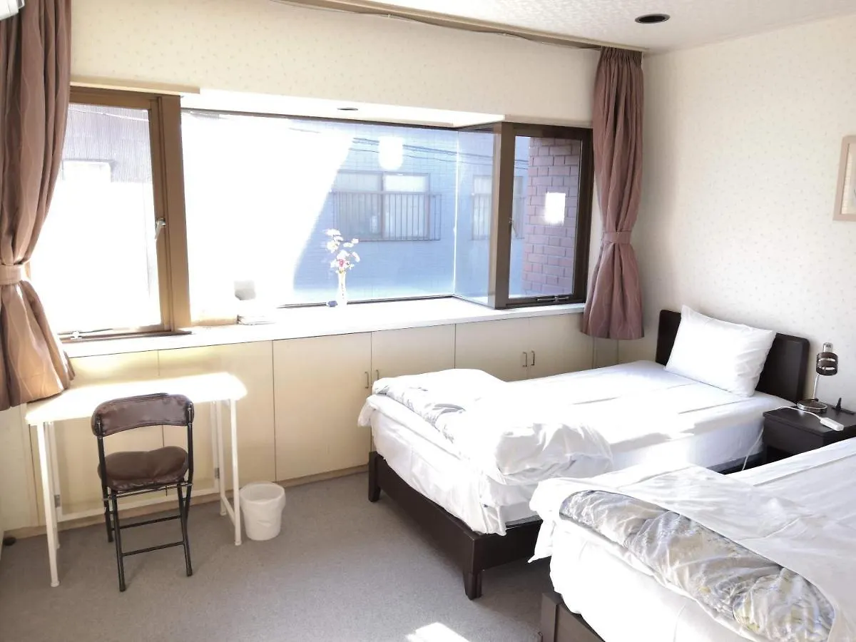 Tiny Guesthouse Umekoji 梅小路 Kyoto Japon